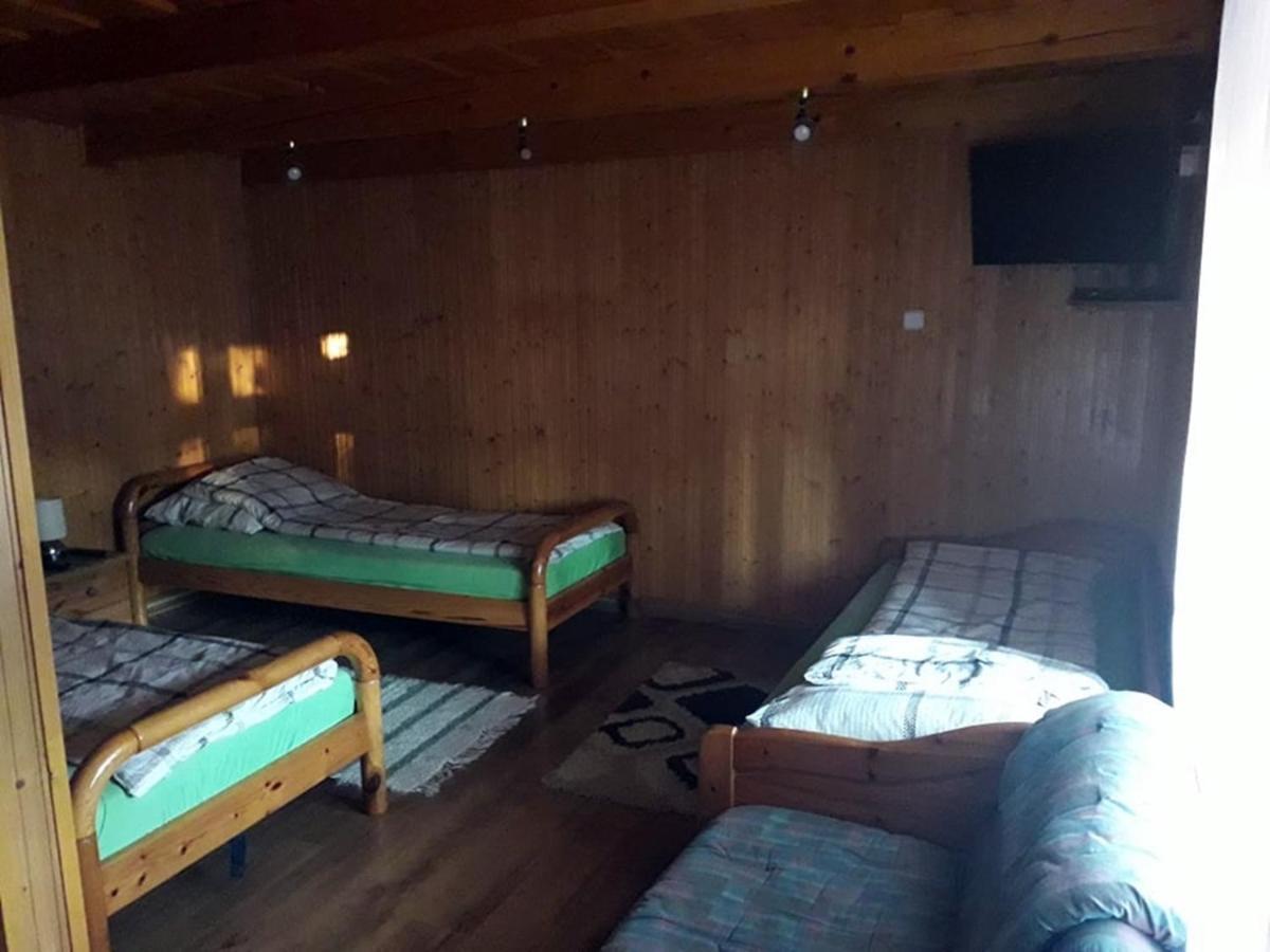 Hegyalja Vendeghaz Apartment Tolcsva Ngoại thất bức ảnh